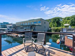 1900 Westlake Avenue N B7, Seattle WA 98109