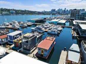 1900 Westlake Avenue N B7, Seattle WA 98109