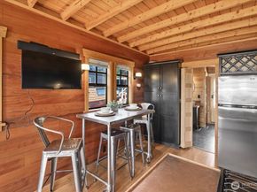 1900 Westlake Avenue N B7, Seattle WA 98109