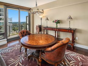 650 Bellevue Way NE 3802, Bellevue WA 98004