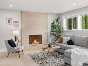 7407 25th Avenue NE, Seattle WA 98115