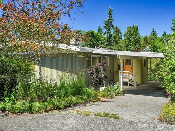 4802 24th Place S, Seattle WA 98108