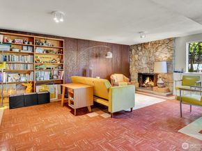 4802 24th Place S, Seattle WA 98108