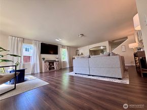 2503 Redwood Court SE, Auburn WA 98092