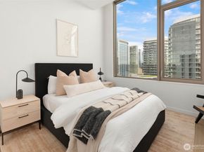 10232 NE 10th Street 1806, Bellevue WA 98004