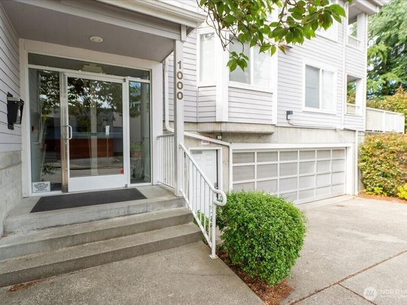 1000 NE 88th Street 304, Seattle WA 98115