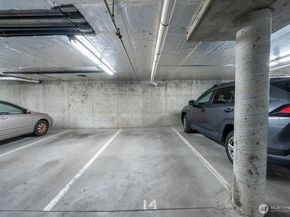 1000 NE 88th Street 304, Seattle WA 98115