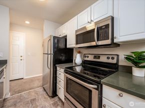 1000 NE 88th Street 304, Seattle WA 98115