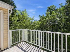 2560 118th Avenue SE 3301, Bellevue WA 98005