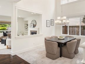 8728 124th Avenue NE, Kirkland WA 98033