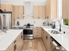 334 NE 90th Street, Seattle WA 98115