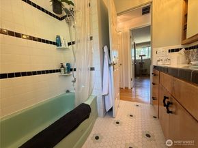 2145 N 146th Street, Shoreline WA 98133
