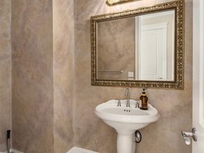 24315 149th Avenue SE, Woodinville WA 98077