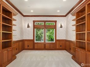 24315 149th Avenue SE, Woodinville WA 98077
