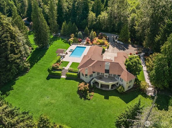 24315 149th Avenue SE, Woodinville WA 98077
