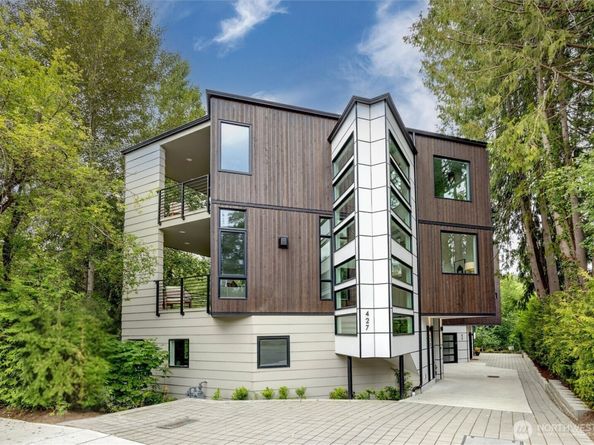 427 102nd Avenue SE, Bellevue WA 98004