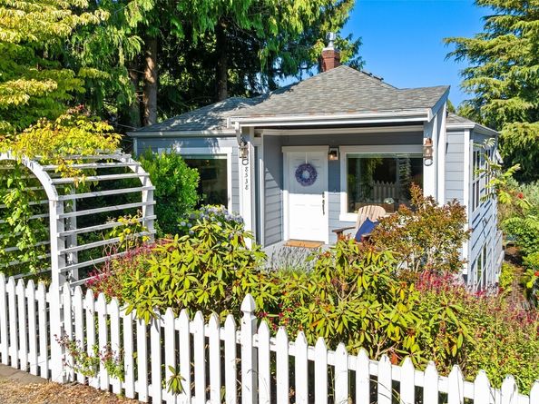 8538 19th Avenue NW, Seattle WA 98117