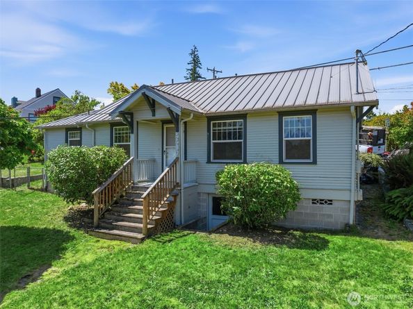 4417 Seahurst Avenue, Everett WA 98203
