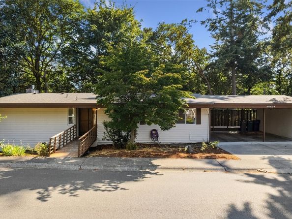30807 26th Avenue SW, Federal Way WA 98023