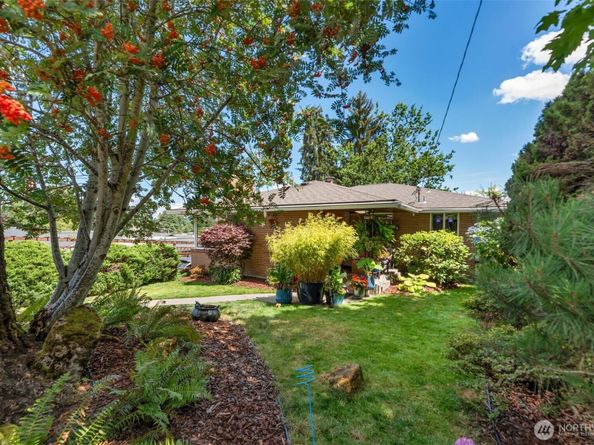 12200 85th Avenue S, Seattle WA 98178