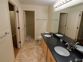 3990 129th Place SE C106, Bellevue WA 98006