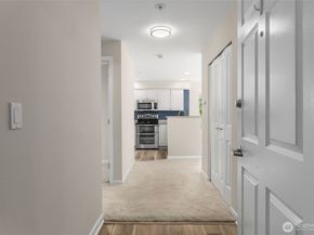 2530 15th Avenue W 410, Seattle WA 98119