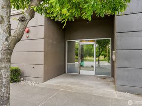 2530 15th Avenue W 410, Seattle WA 98119