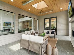 3049 164th Place NE, Bellevue WA 98008