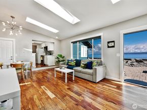 14208 Glen Acres Road SW, Vashon WA 98070