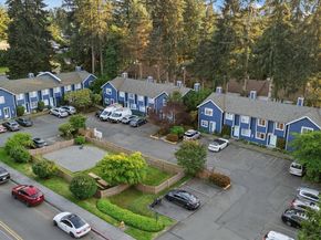 21904 56th Avenue W B2, Mountlake Terrace WA 98043