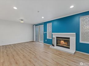 21904 56th Avenue W B2, Mountlake Terrace WA 98043