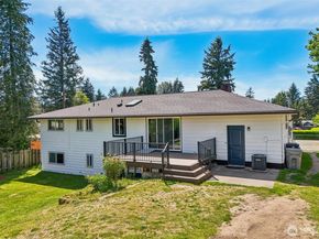 17226 129th Ave Se, Renton WA 98058