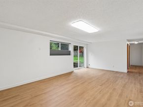17226 129th Ave Se, Renton WA 98058