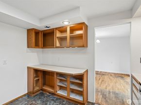 17226 129th Ave Se, Renton WA 98058