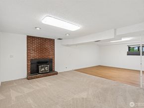 17226 129th Ave Se, Renton WA 98058