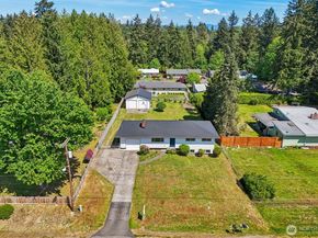 17226 129th Ave Se, Renton WA 98058