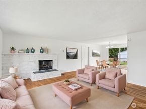 17226 129th Ave Se, Renton WA 98058