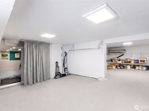 731 N 80th Street, Seattle WA 98103