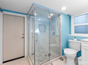 731 N 80th Street, Seattle WA 98103