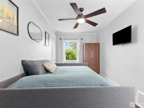 731 N 80th Street, Seattle WA 98103