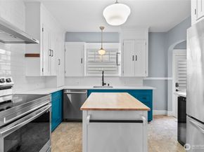 731 N 80th Street, Seattle WA 98103