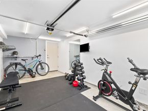 731 N 80th Street, Seattle WA 98103