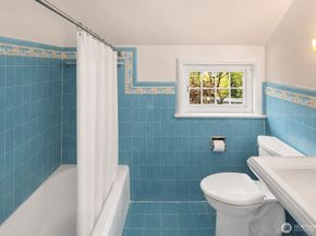 409 W Dravus Street, Seattle WA 98119