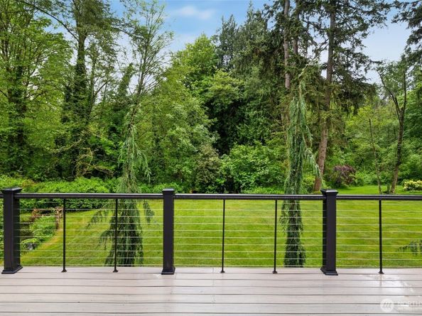 11019 NE 140th Street, Kirkland WA 98034