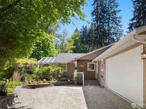 11019 NE 140th Street, Kirkland WA 98034