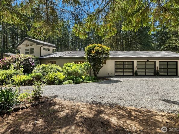 7575 NE New Brooklyn Road, Bainbridge Island WA 98110