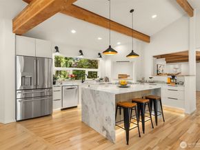 7575 NE New Brooklyn Road, Bainbridge Island WA 98110