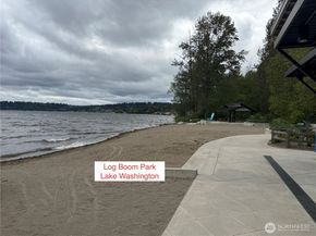 18829 67th Drive NE 1, Kenmore WA 98028