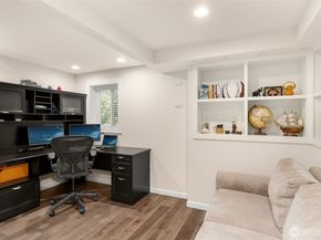 14102 SE 42nd Street, Bellevue WA 98006