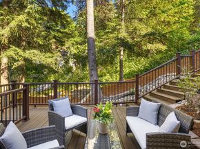 14102 SE 42nd Street, Bellevue WA 98006